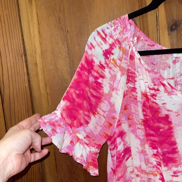 EUC BeachLunchLounge Pink & White Short Sleeve Popover V-Neck Blouse Sz. MD - Picture 4 of 9